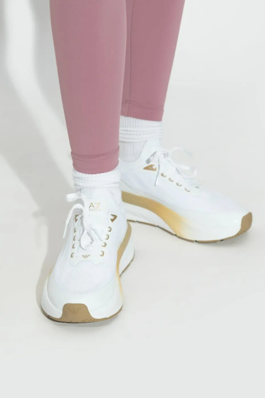 EA7 Emporio Armani BIAŁY Buty sportowe z logo