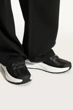 EA7 Emporio Armani CZARNY Buty sportowe z logo