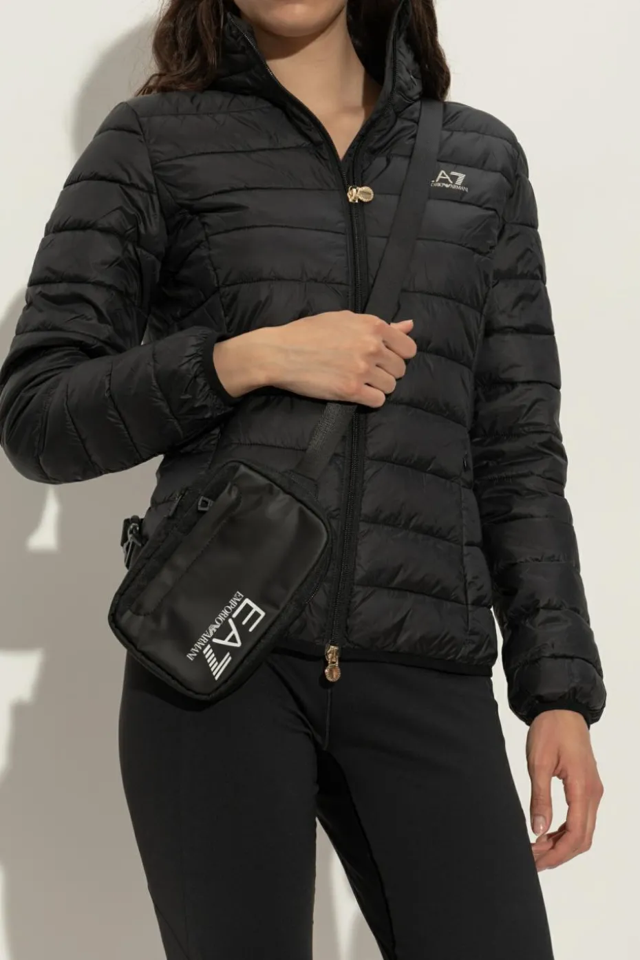 EA7 Emporio Armani CZARNY Torba na ramię z logo