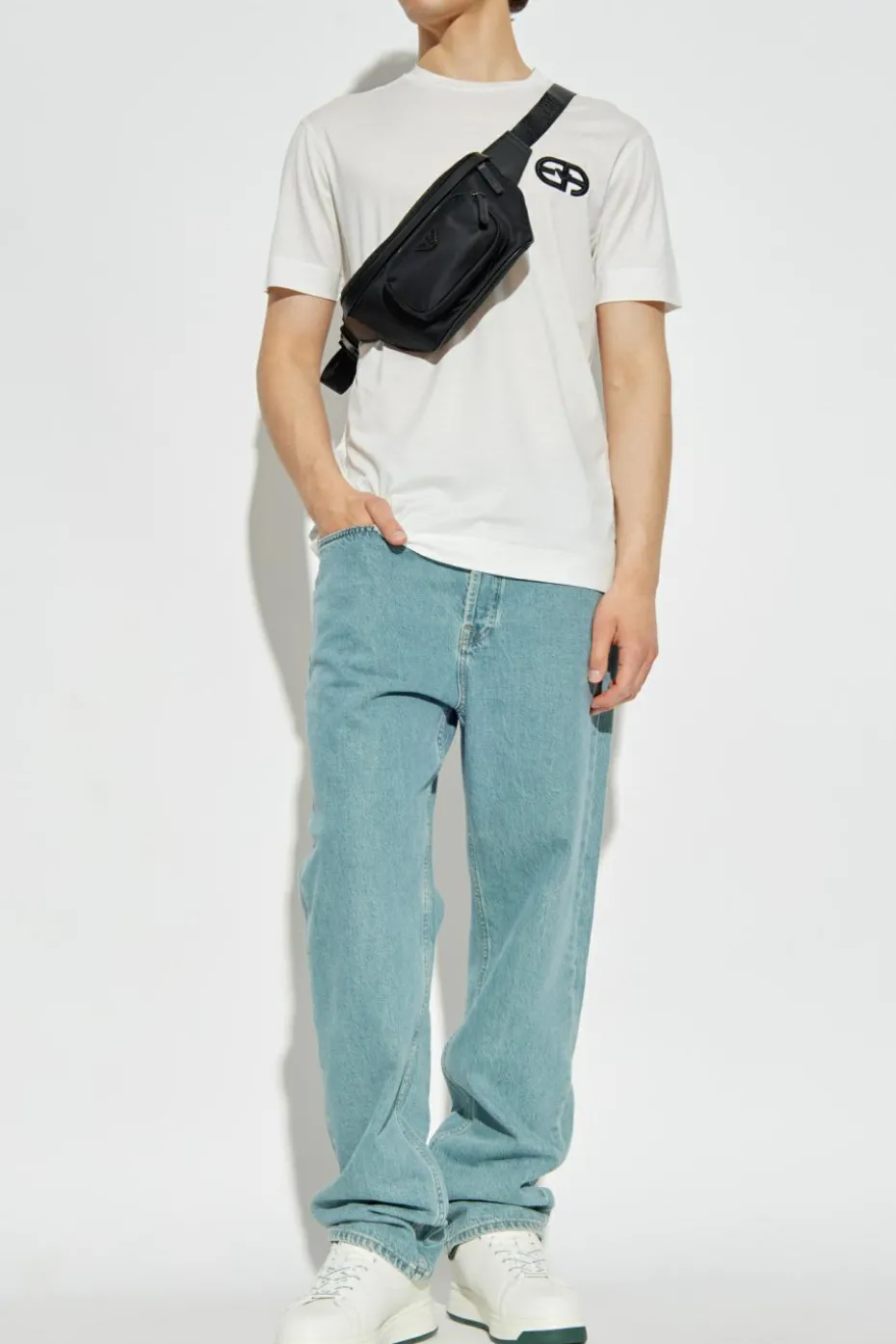 Emporio Armani BIAŁY T-shirt z logo