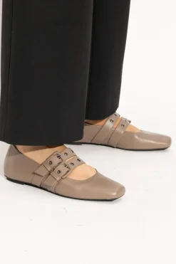 Emporio Armani BRĄZOWY Skórzane baleriny