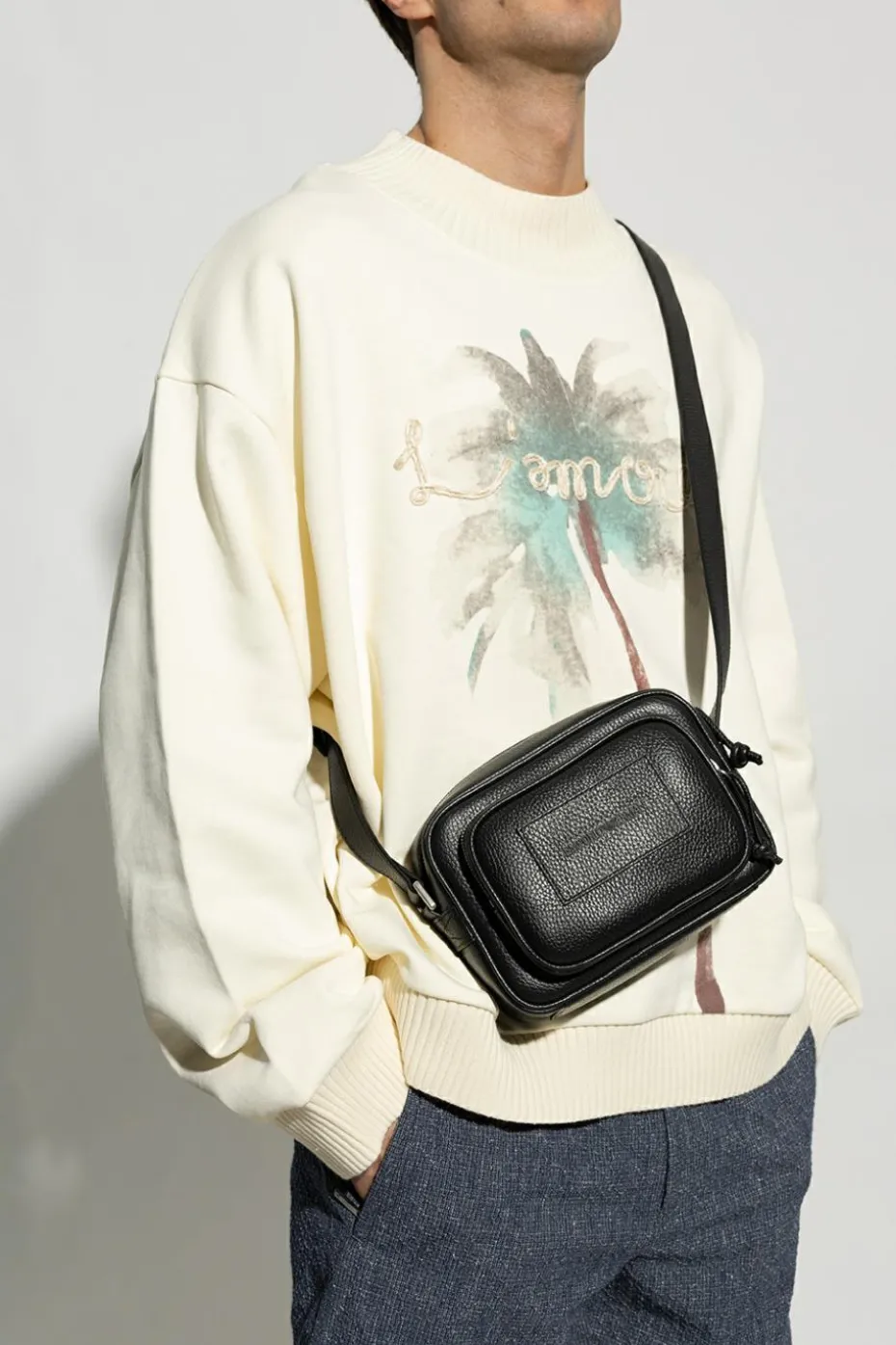 Emporio Armani CZARNY Skórzana torba na ramię