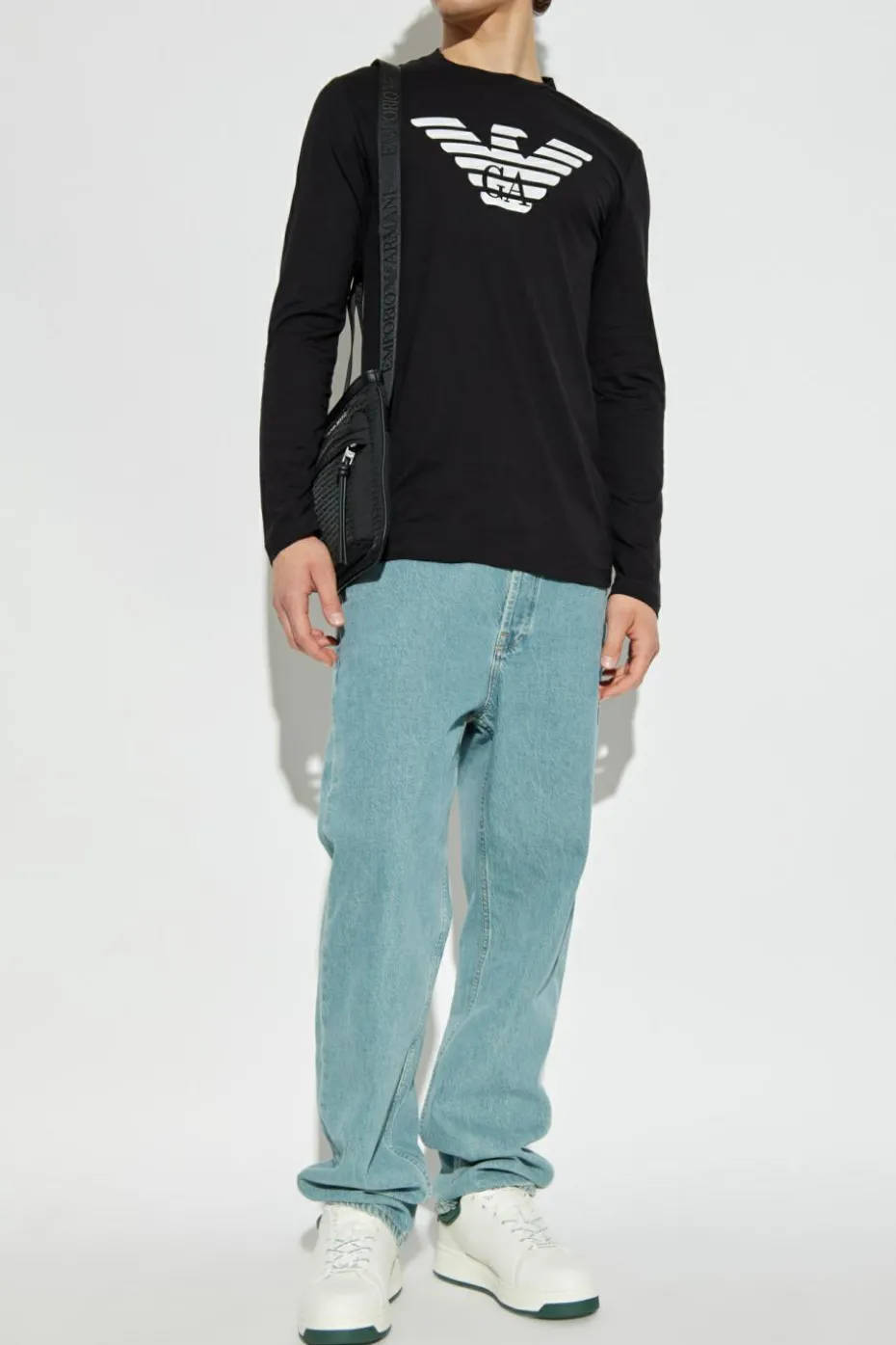 Emporio Armani CZARNY T-shirt z logo