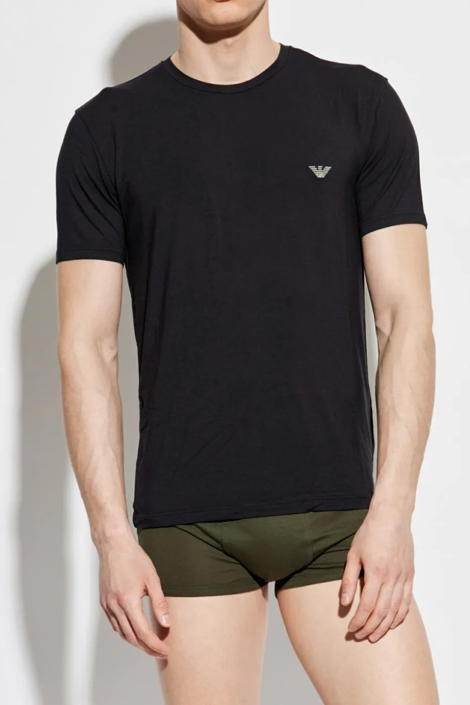 Emporio Armani CZARNY T-shirt bieliźniany z wyszytym logo