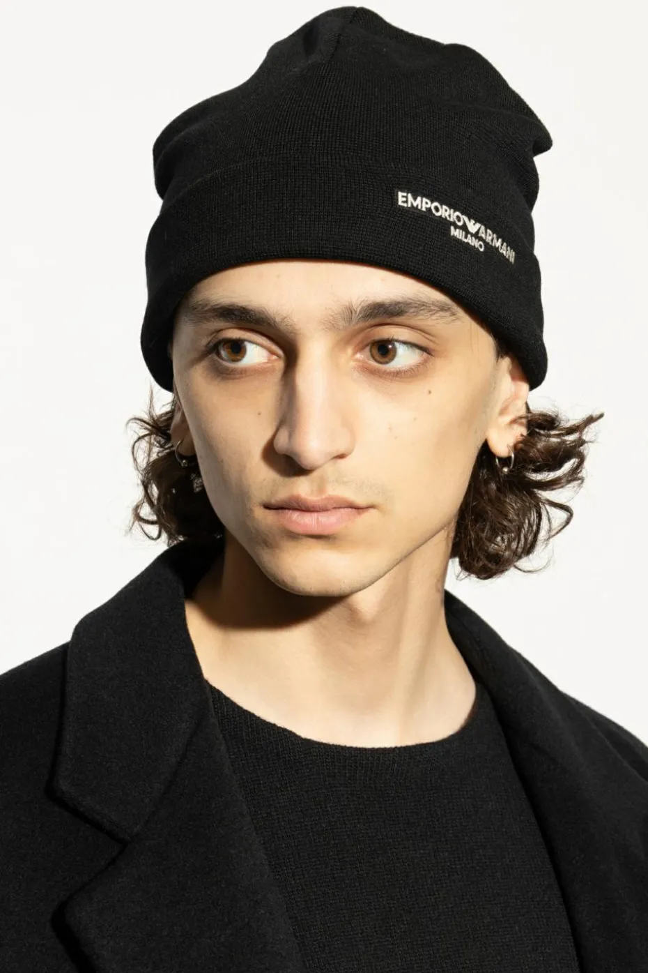Emporio Armani CZARNY Wełniana czapka