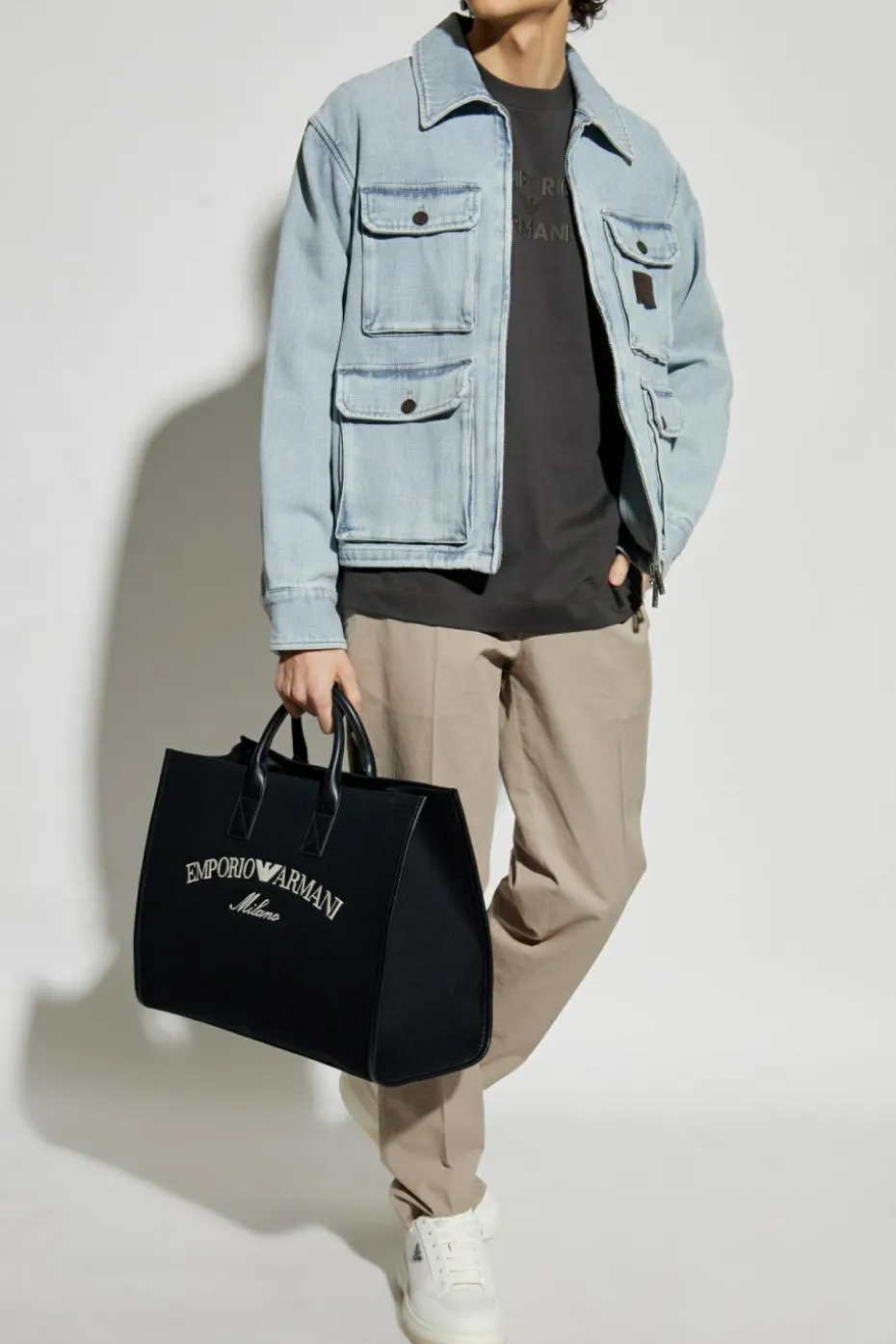 Emporio Armani SZARY Spodnie z lekko zwężanymi nogawkami