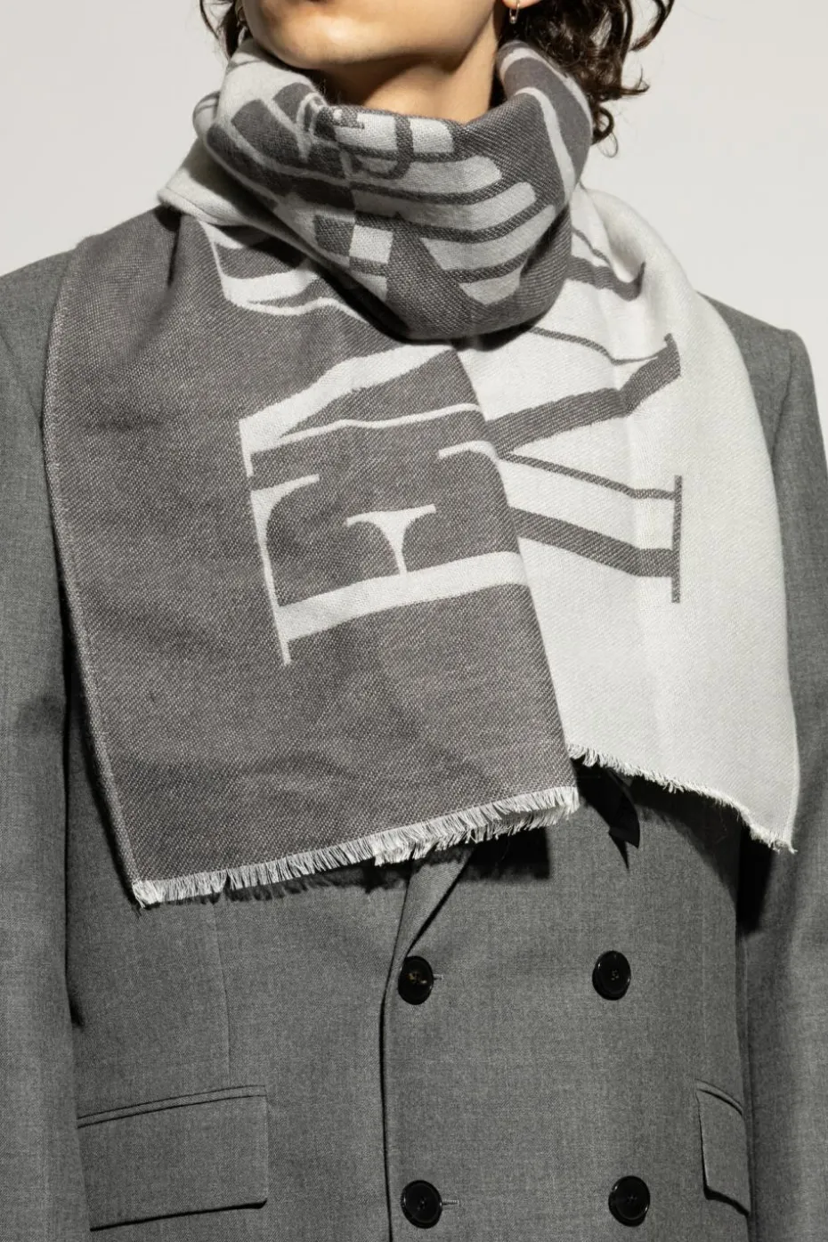 Emporio Armani SZARY Szal z logo