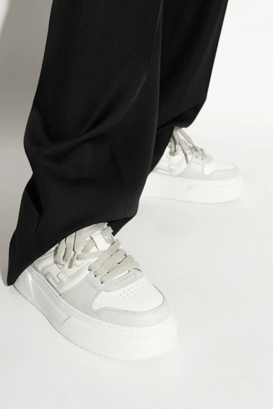 Fendi BIAŁY Buty sportowe `Fendi Match`