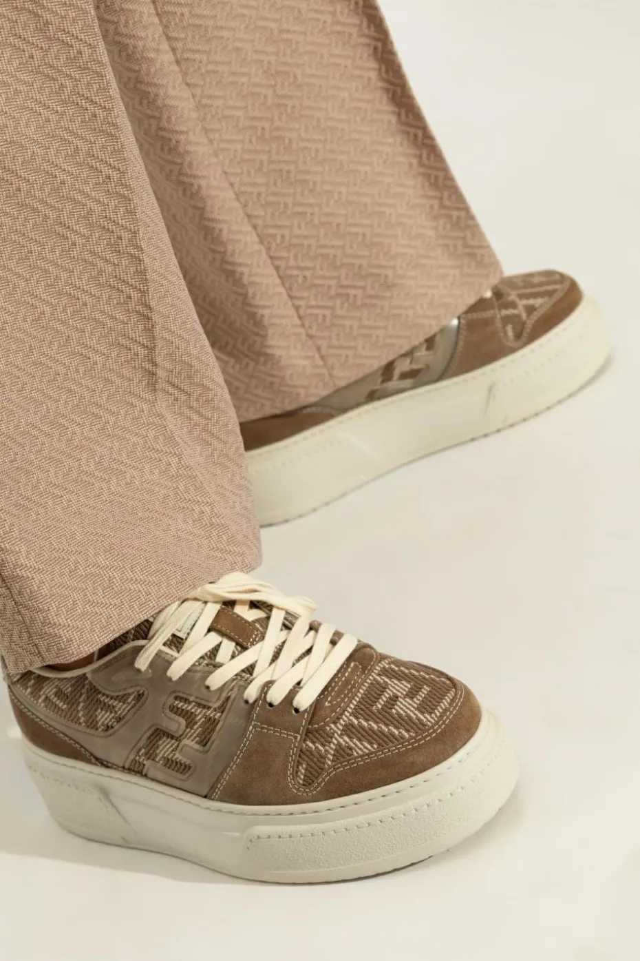Fendi BRĄZOWY Buty sportowe `Match`