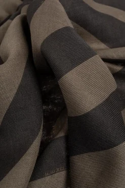 Fendi BRĄZOWY Chusta z logo