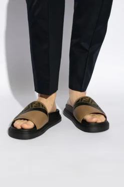 Fendi BRĄZOWY Klapki z monogramem