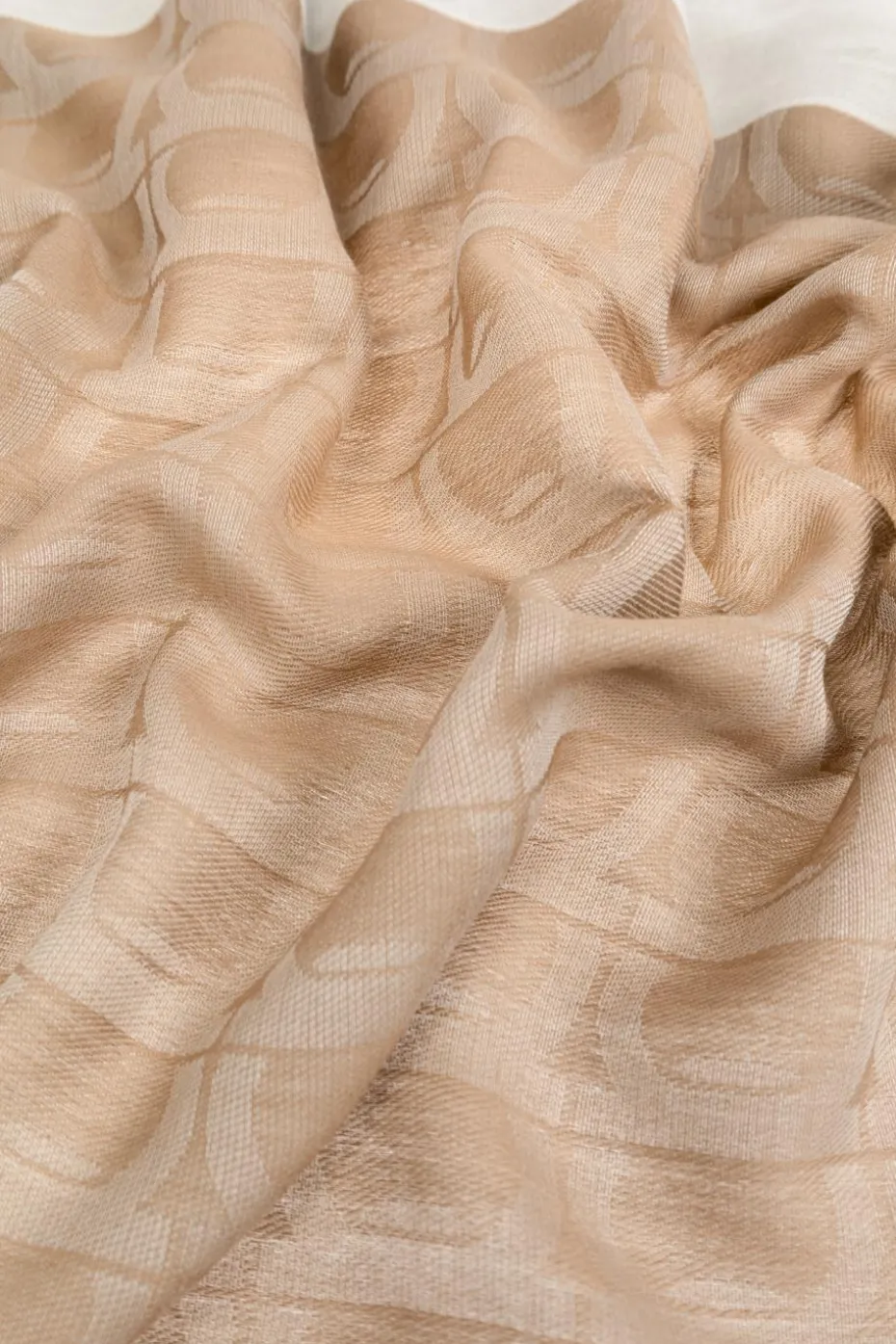FERRAGAMO beżowy Chusta z monogramem