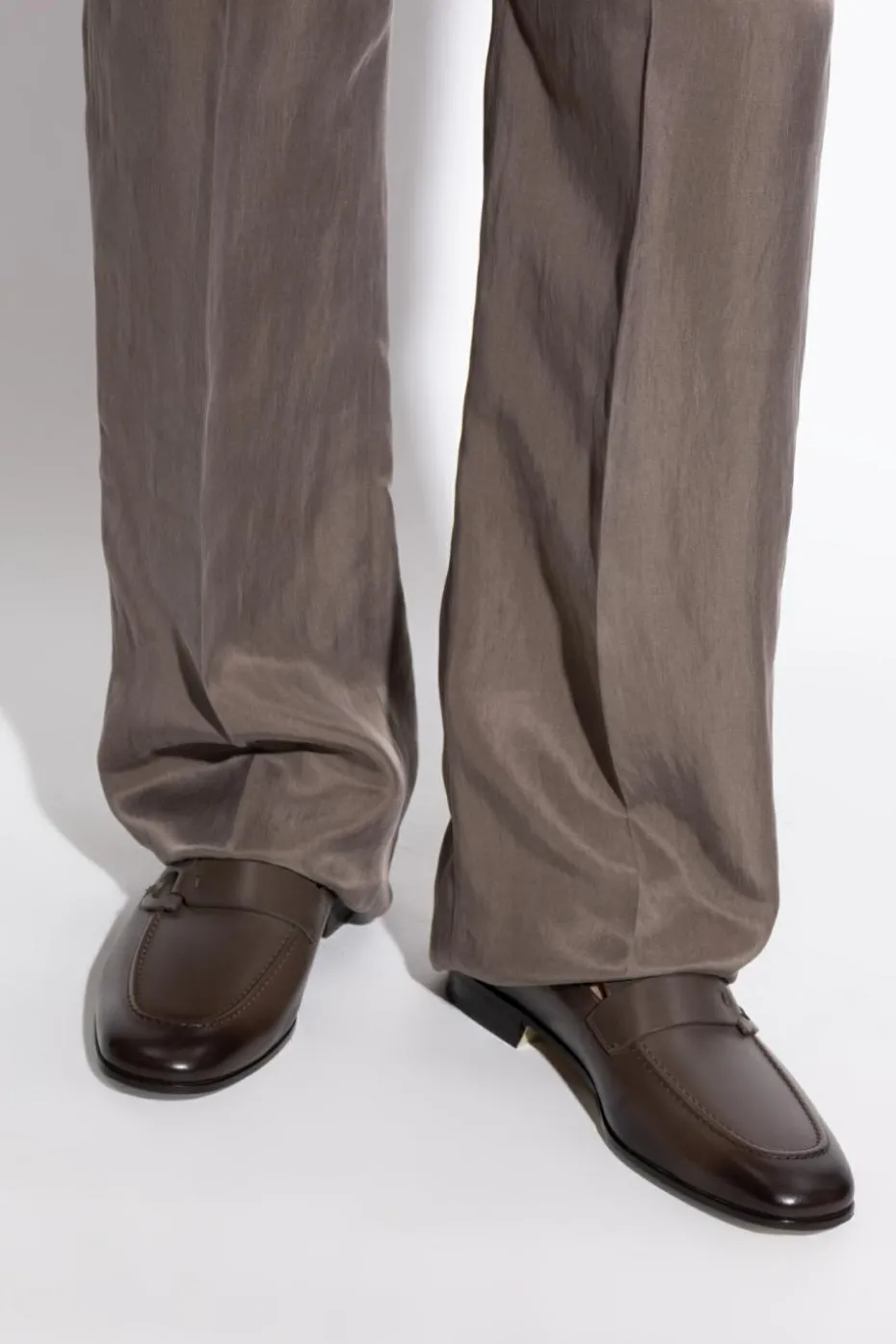 FERRAGAMO BRĄZOWY Skórzane buty `Bonny`