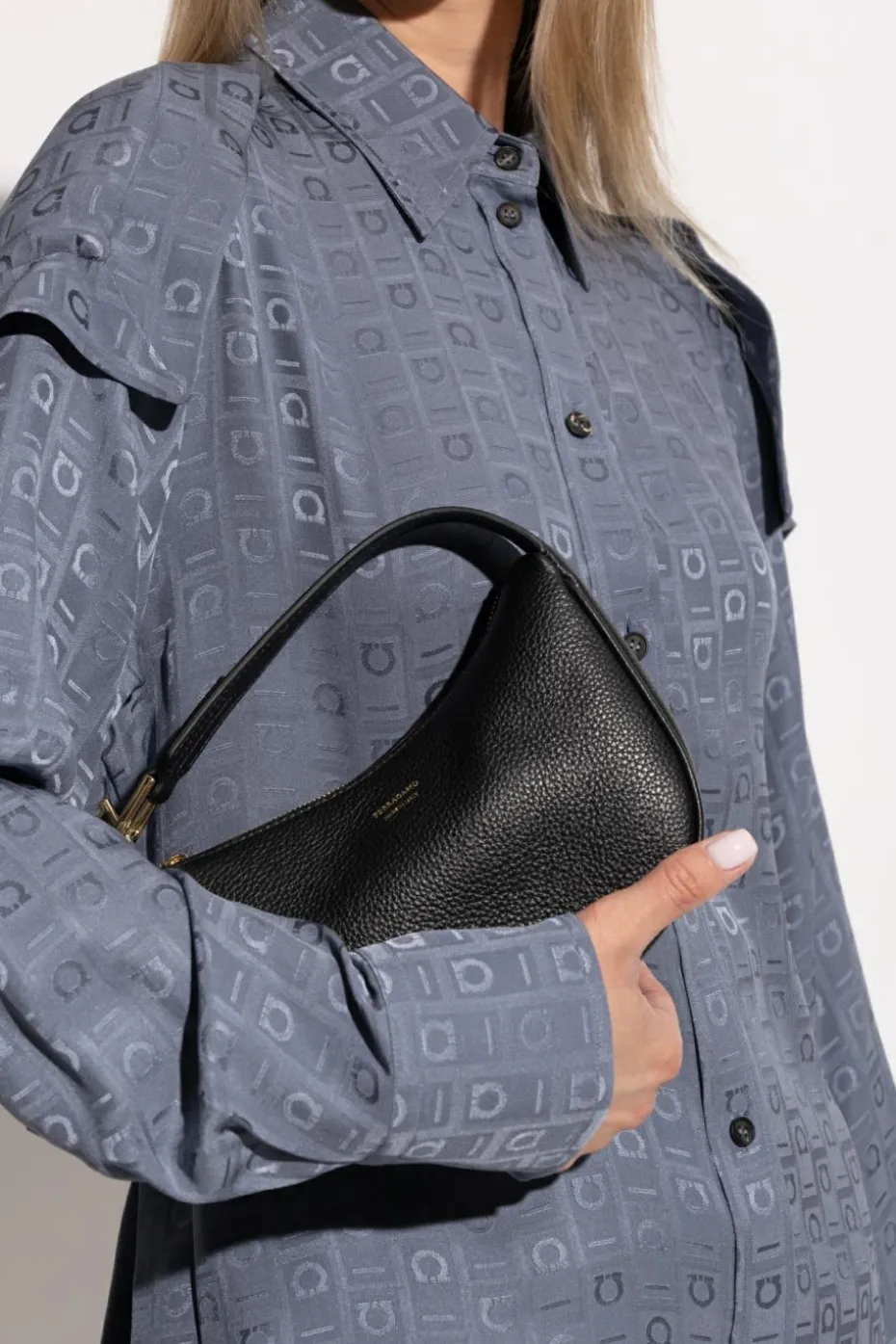 FERRAGAMO CZARNY Skórzana torba do ręki