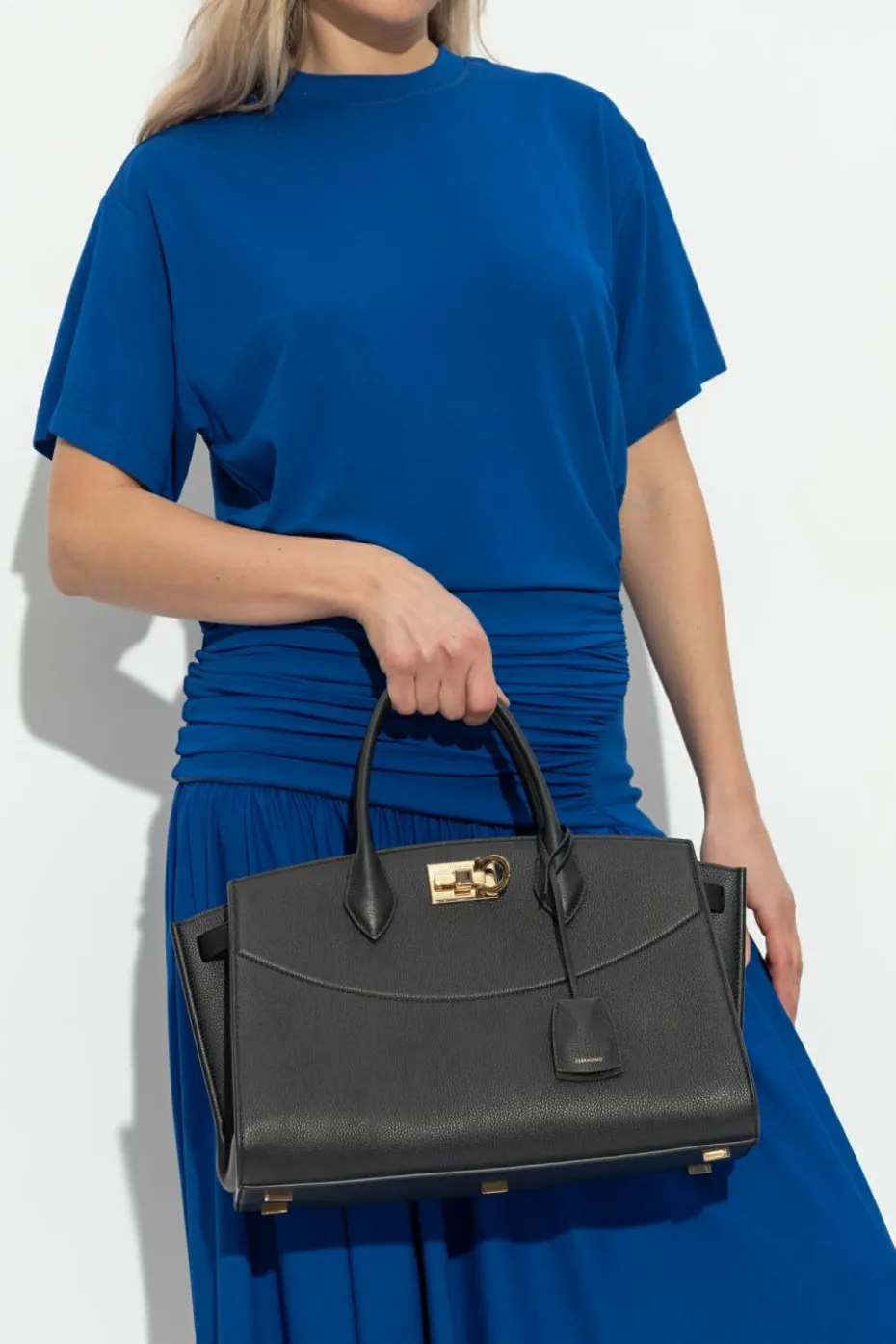 FERRAGAMO CZARNY Torba na ramię `Noth-South Hobo Large`