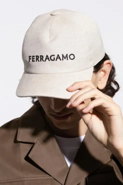 FERRAGAMO kremowy Czapka z daszkiem