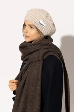 Ganni beżowy Beret z logo
