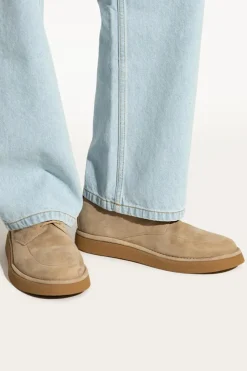 Giorgio Armani beżowy Zamszowe buty