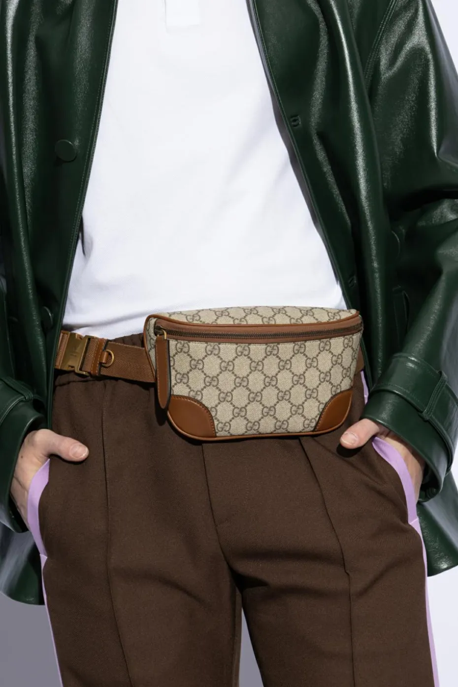Gucci beżowy Torba na pas `GG Emblem Small`
