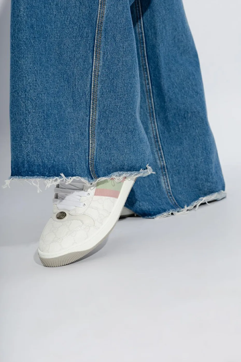 Gucci BIAŁY Buty sportowe z monogramem