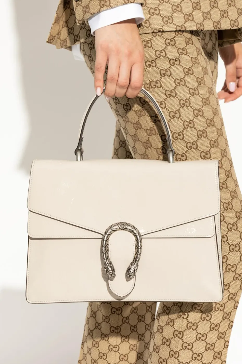 Gucci kremowy Torba na ramię `Dionysus Medium`
