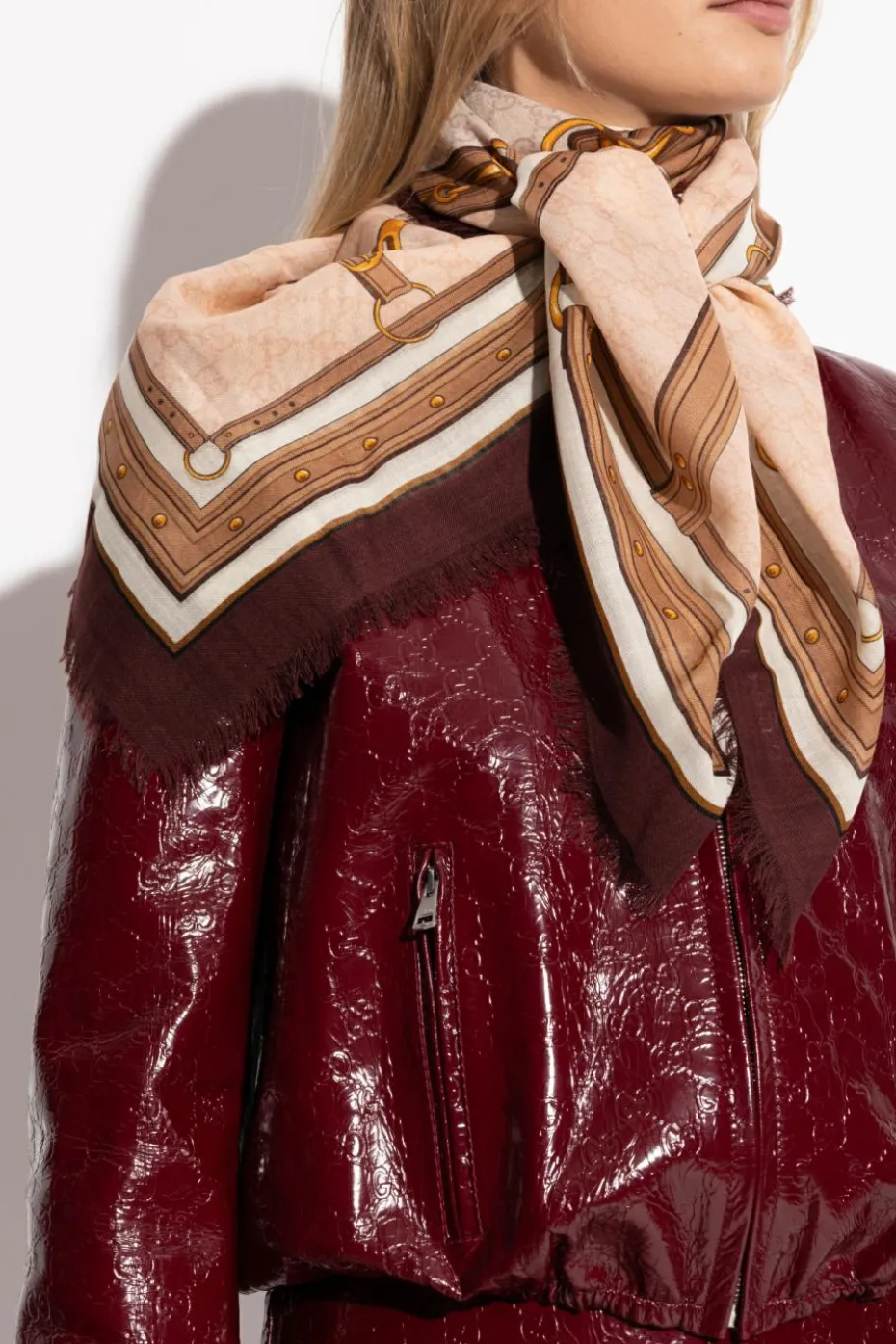 Gucci MULTIKOLOR Chusta z dekoracyjnym nadrukiem