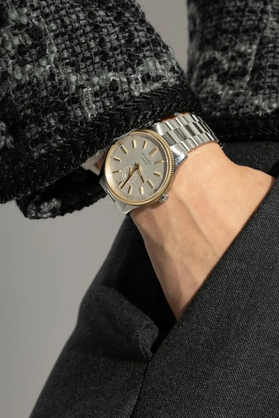 Gucci SREBRNY Zegarek `G-Timeless`