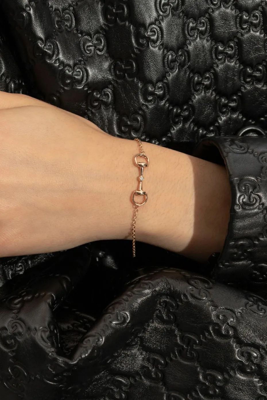 Gucci ZŁOTY Złota bransoleta z diamentem