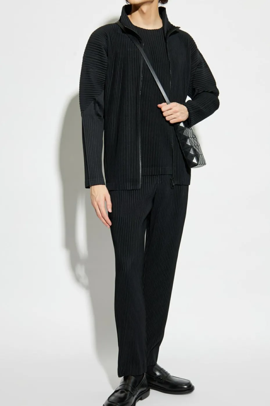 Homme Plissé Issey Miyake CZARNY Plisowana bluza
