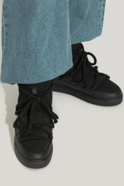 Inuikii CZARNY Śniegowce `Classic Wedge`