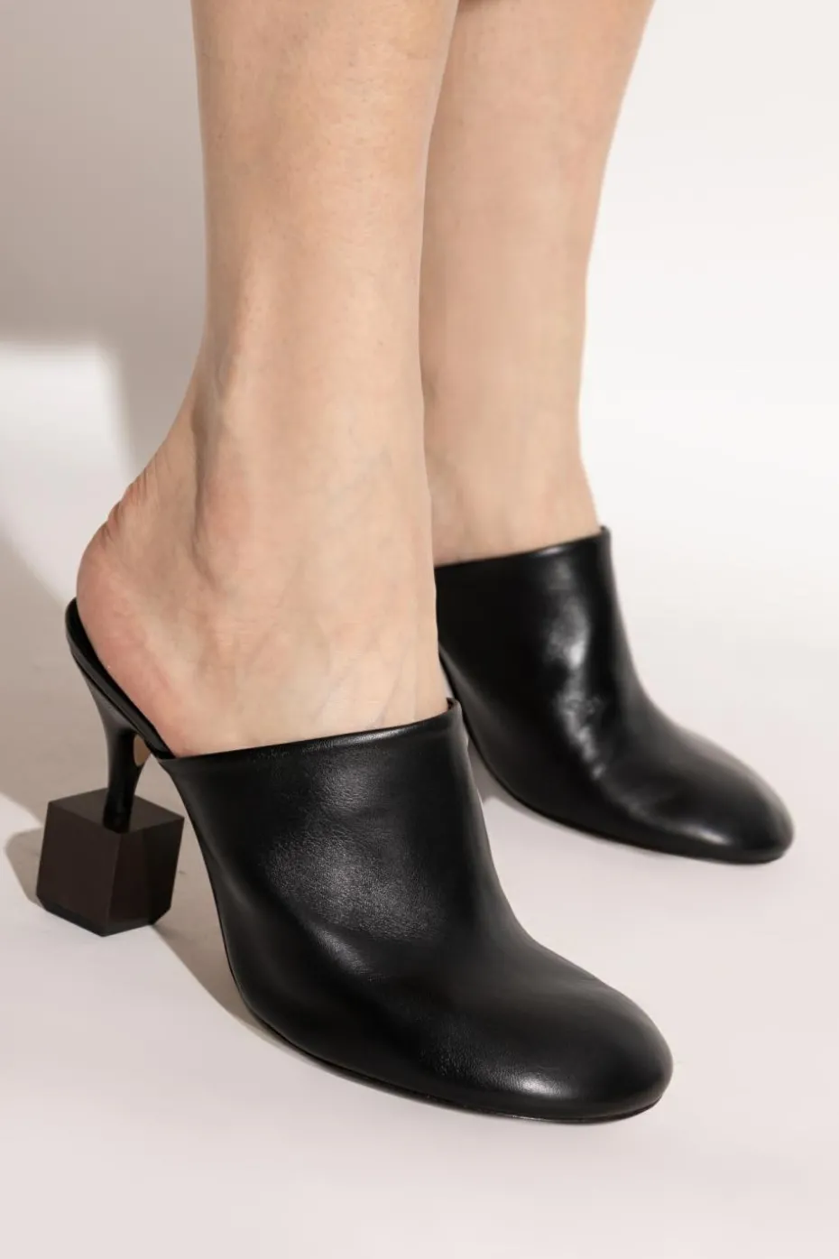 Jacquemus CZARNY Klapki na obcasie