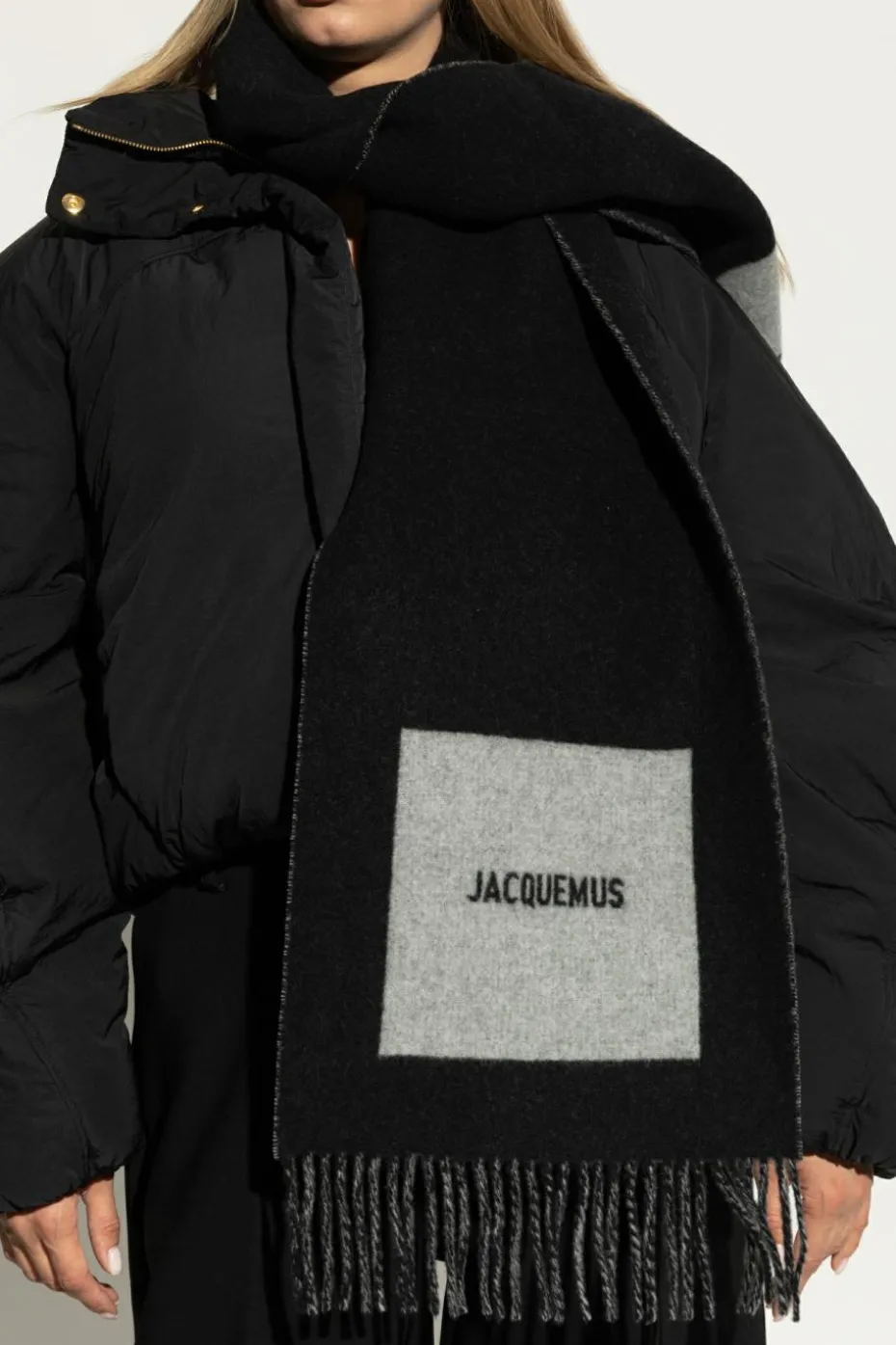 Jacquemus CZARNY Wełniany szal z logo