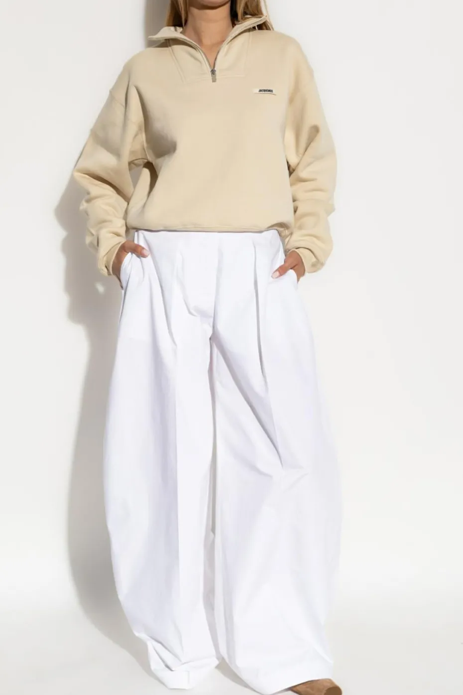 Jacquemus kremowy Bluza ze stójką