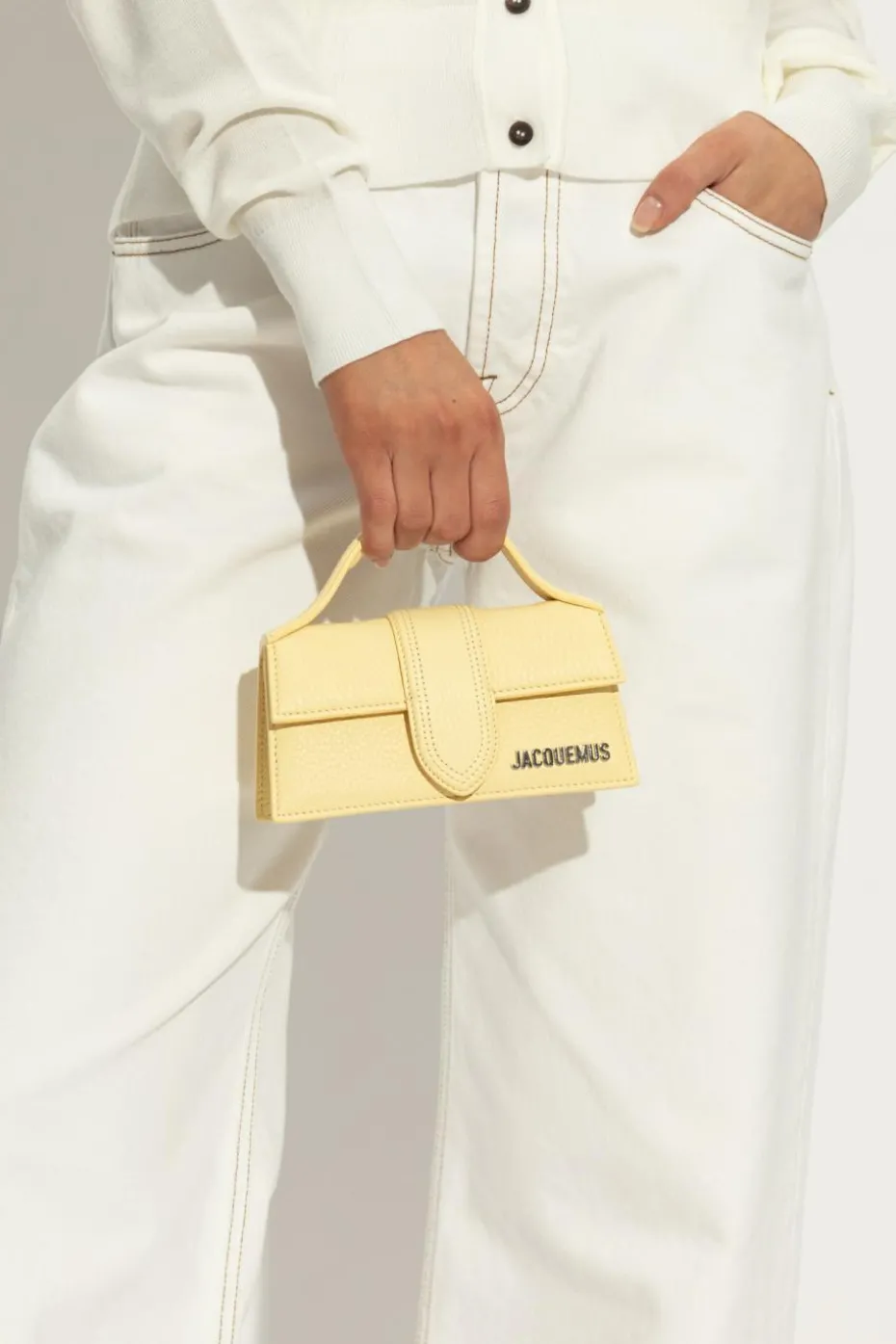 Jacquemus ŻÓŁTY Mini torba `Le Bambino`