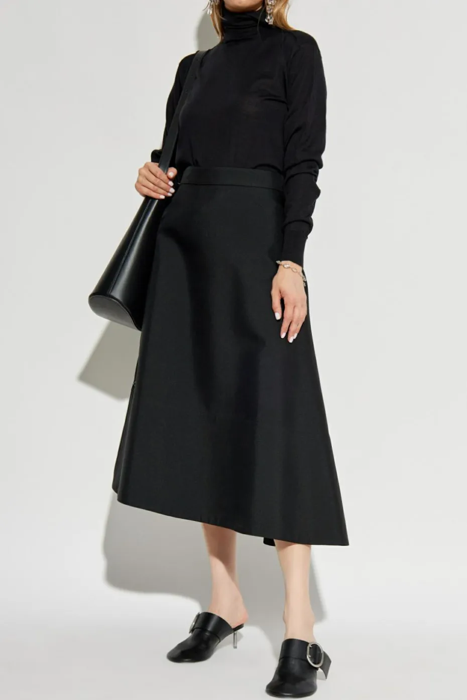 JIL SANDER CZARNY Golf z wełnianym wykończeniem