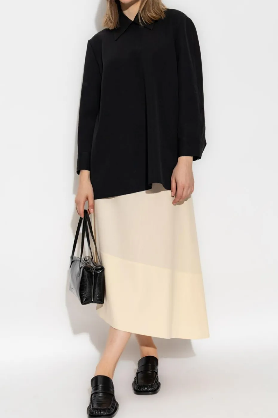 JIL SANDER CZARNY Wełniany top z kołnierzem