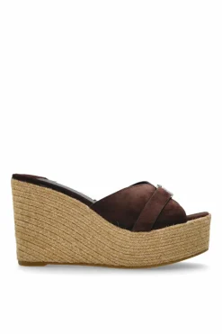 Jimmy Choo BRĄZOWY Klapki na koturnie `Leda`
