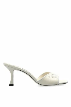 Jimmy Choo kremowy Klapki na obcasie `Skye 70`