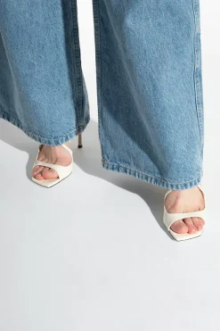 Jimmy Choo kremowy Sandały na obcasie ‘Azia’
