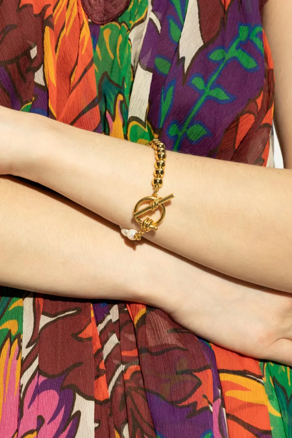 Kate Spade ZŁOTY Mosiężna bransoleta z perłami