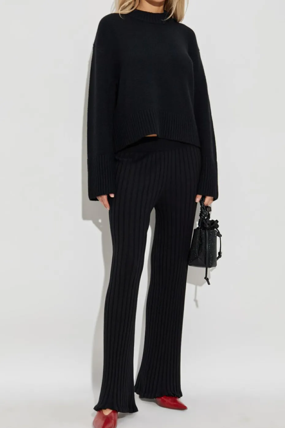 Lisa Yang CZARNY Kaszmirowy sweter `Sony`