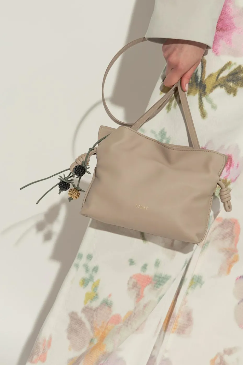 Loewe beżowy Torba do ręki `Flameno Medium`