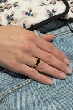 Marc Jacobs CZARNY Pierścień z logo
