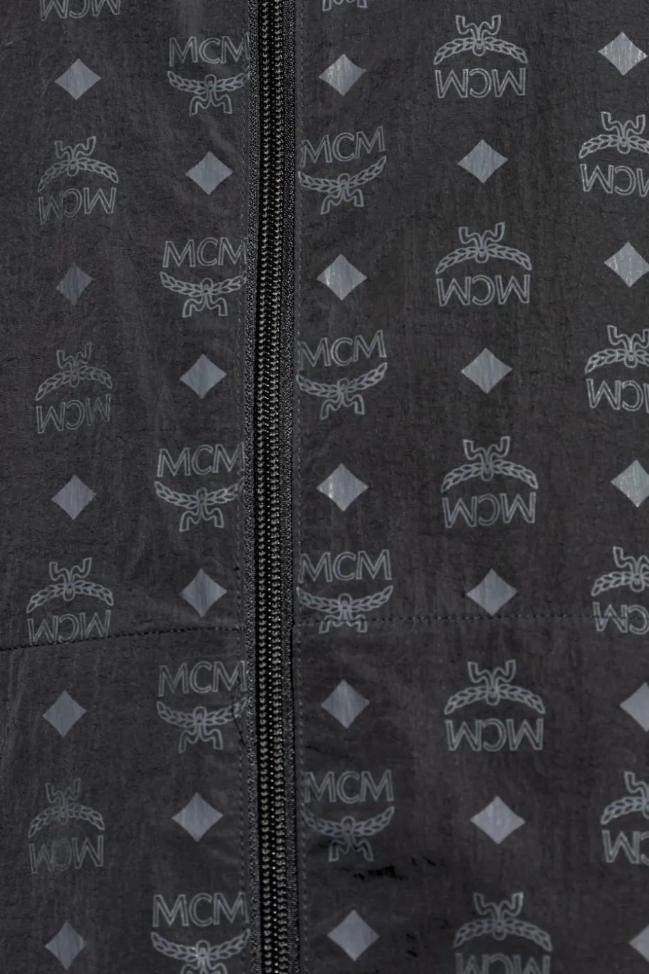 MCM CZARNY Kurtka z logo