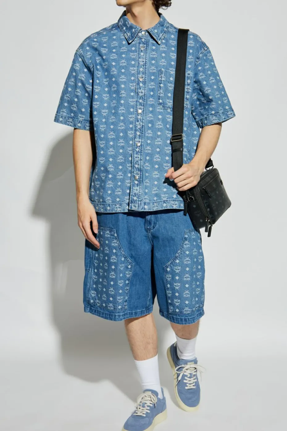 MCM NIEBIESKI Jeansowe szorty z monogramem
