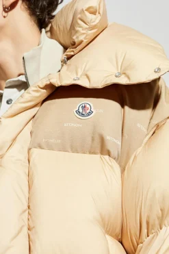 Moncler beżowy Kurtka puchowa `Verone 2`