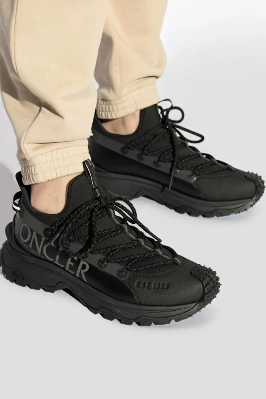 Moncler CZARNY Buty sportowe `Trailgrip Lite2`