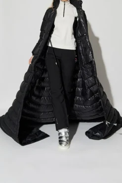Moncler CZARNY Płaszcz puchowy `Verone` z kolekcji `RE/ICONS`