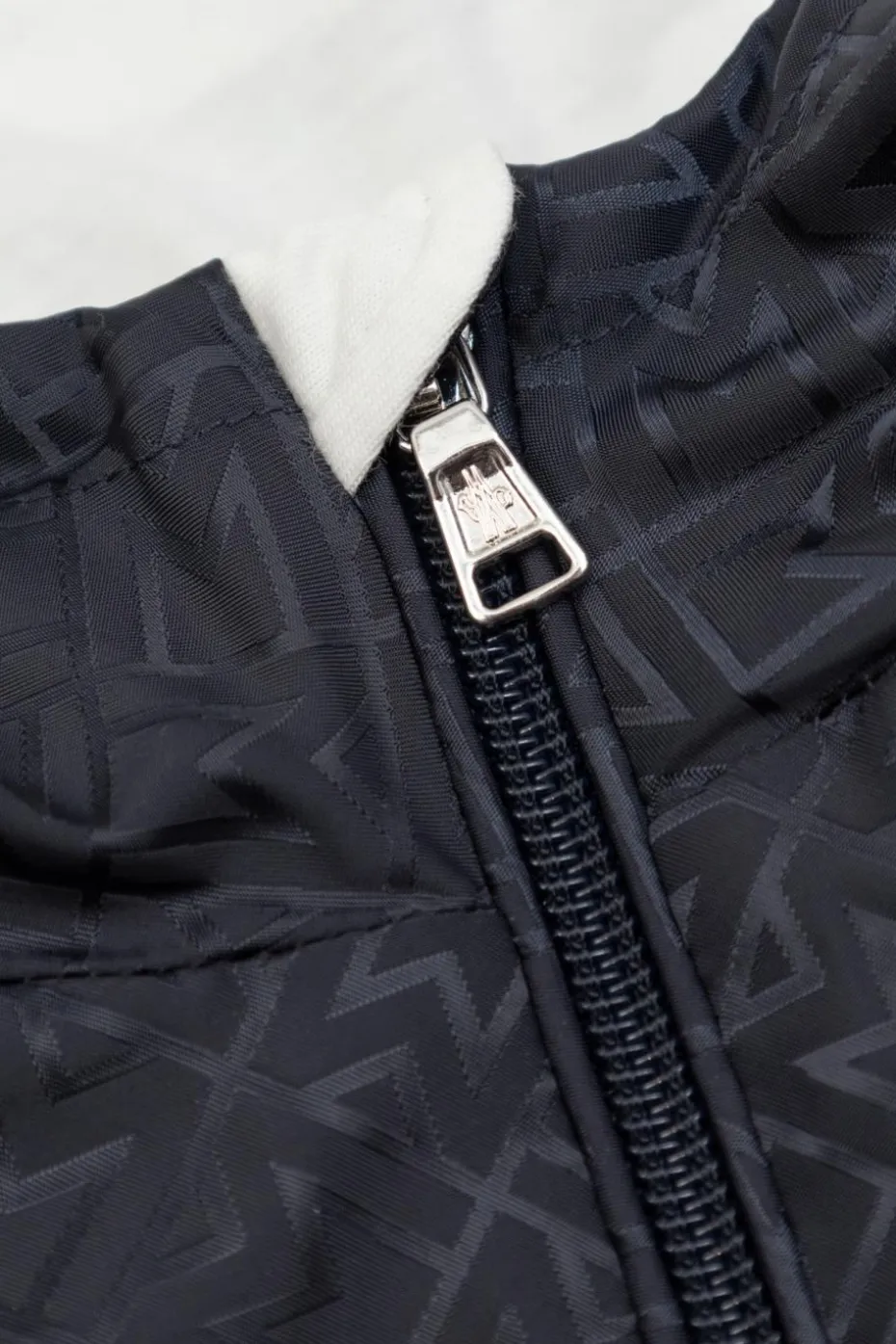 Moncler Enfant CZARNY Kurtka `Jonnar`