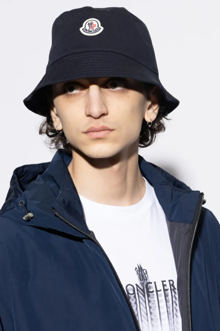 Moncler GRANATOWY Kapelusz z naszywką z logo